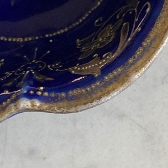 Vintage Footed Glass Bowl - Picture 7 of 12